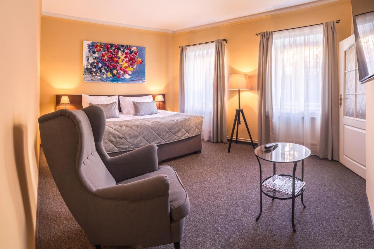 Grandhotel Salva Литомержице Экстерьер фото